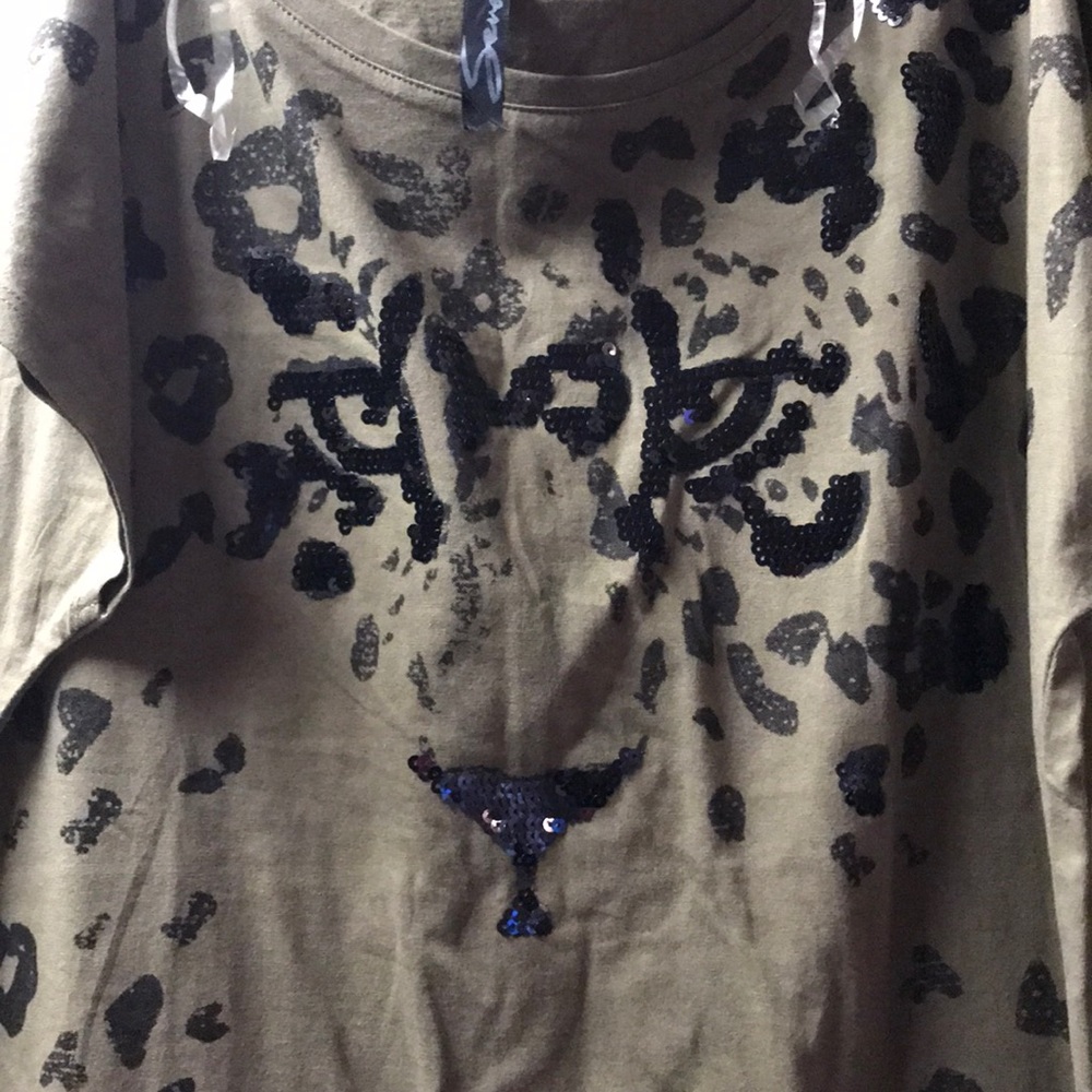 T shirt